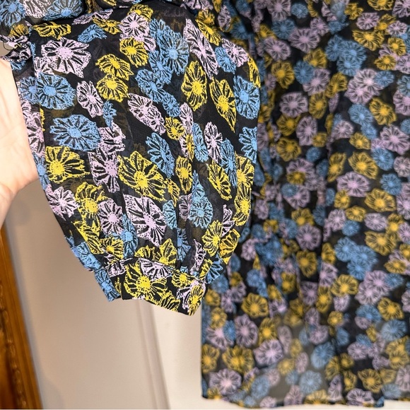 Topshop Floral Ruffle Sheer Blouse Women's Size 2 Black Multicolor Long Sleeve - Picture 2 of 5
